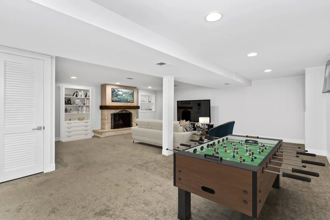 Photo of 6709 W Forest View Lane
