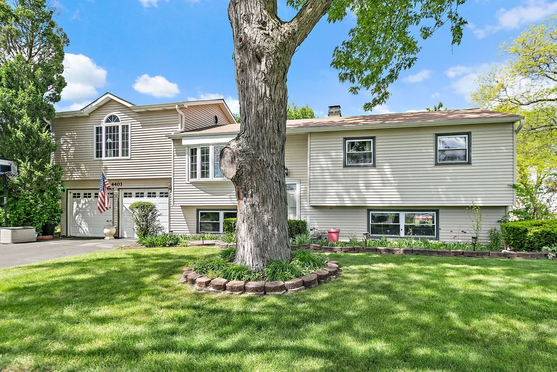 Photo of 4403 Maple Court