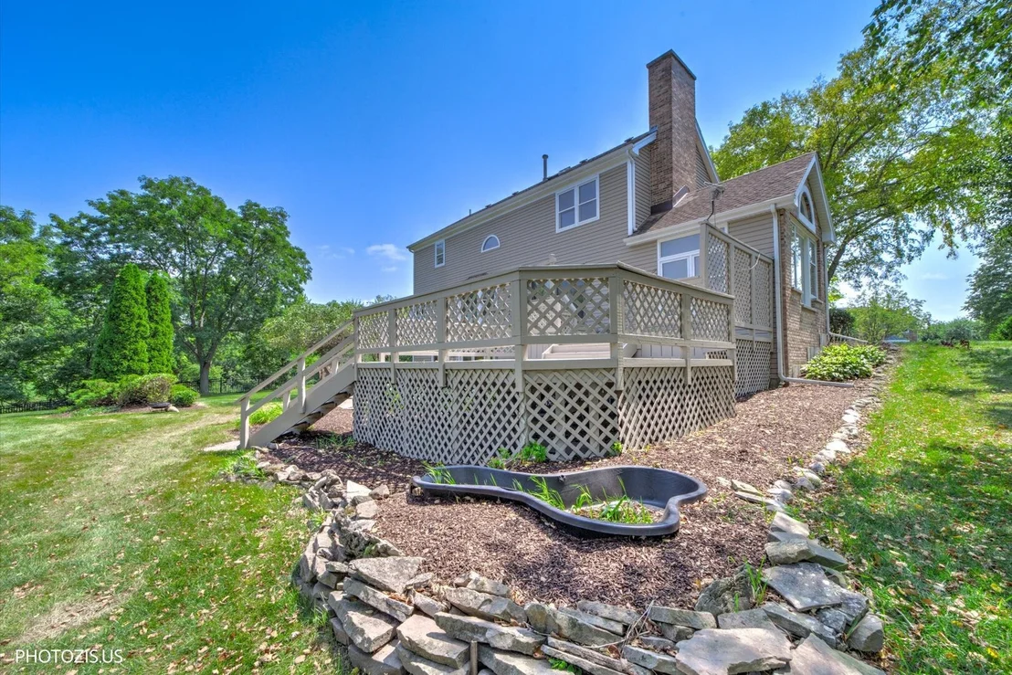 Photo of 970 Ponderosa Lane