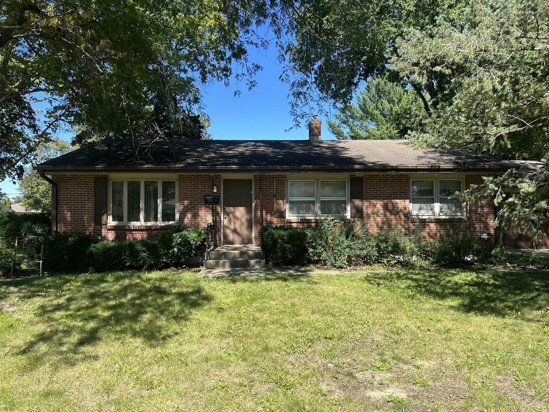 Photo of 1003 Brookfield Road