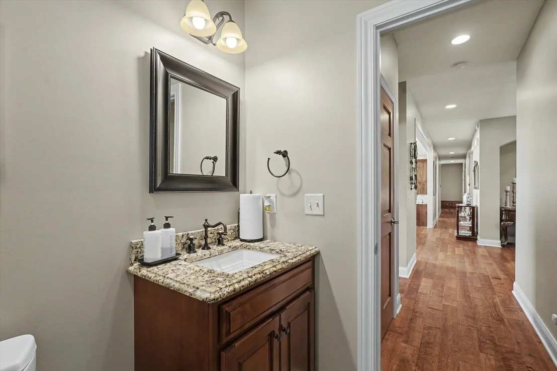 Photo of 1706 Mullikin Drive