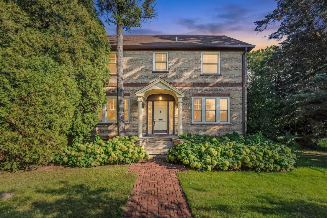 Photo of 1324 Fredrickson Place