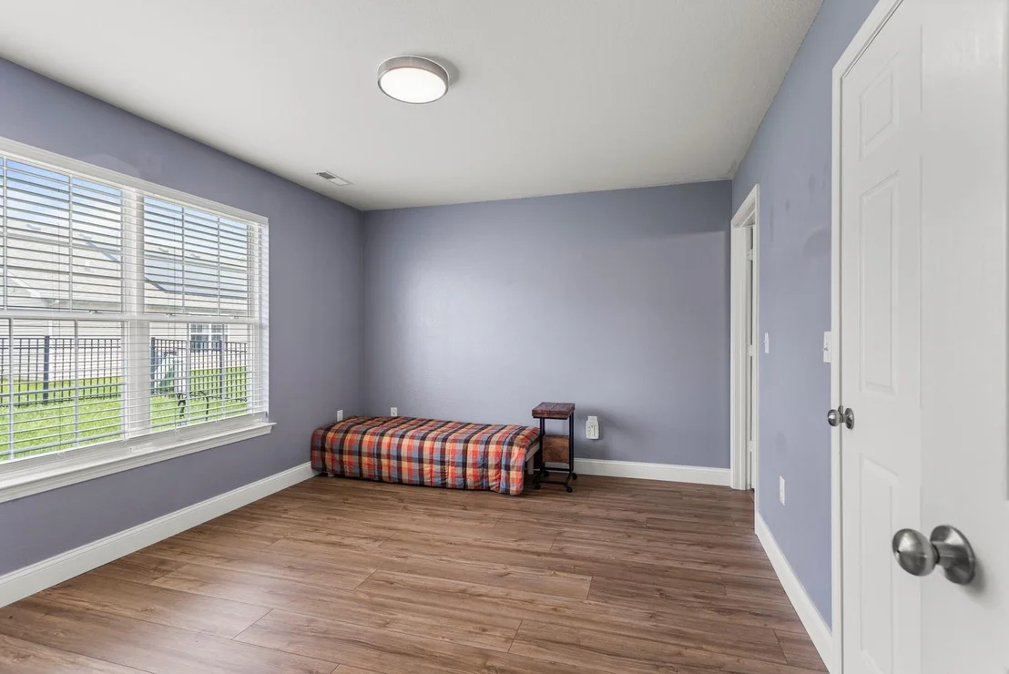 Photo of 706 Corey Lane