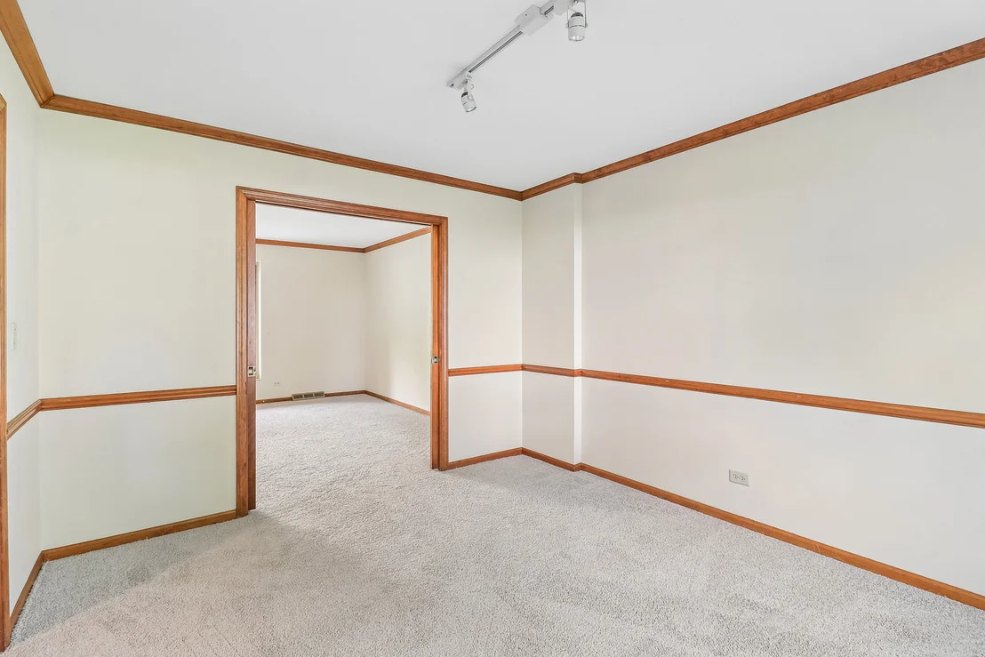 Photo of 733 Buttonwood Circle