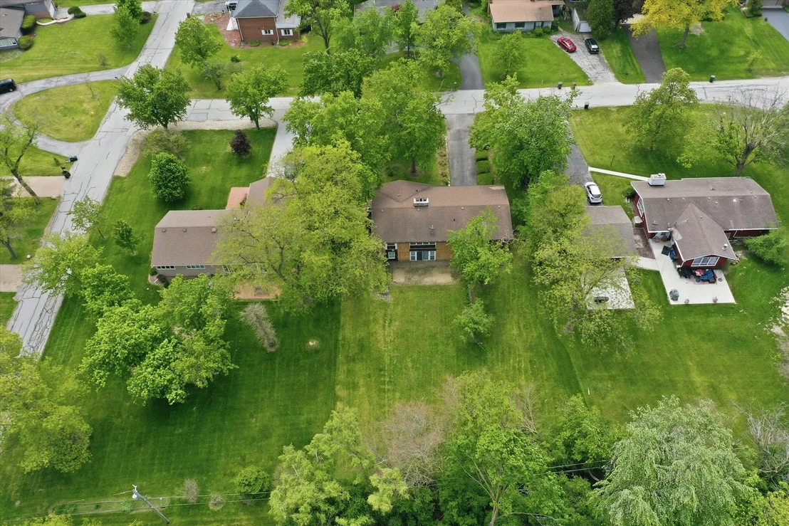 Photo of 2747 Perry Road