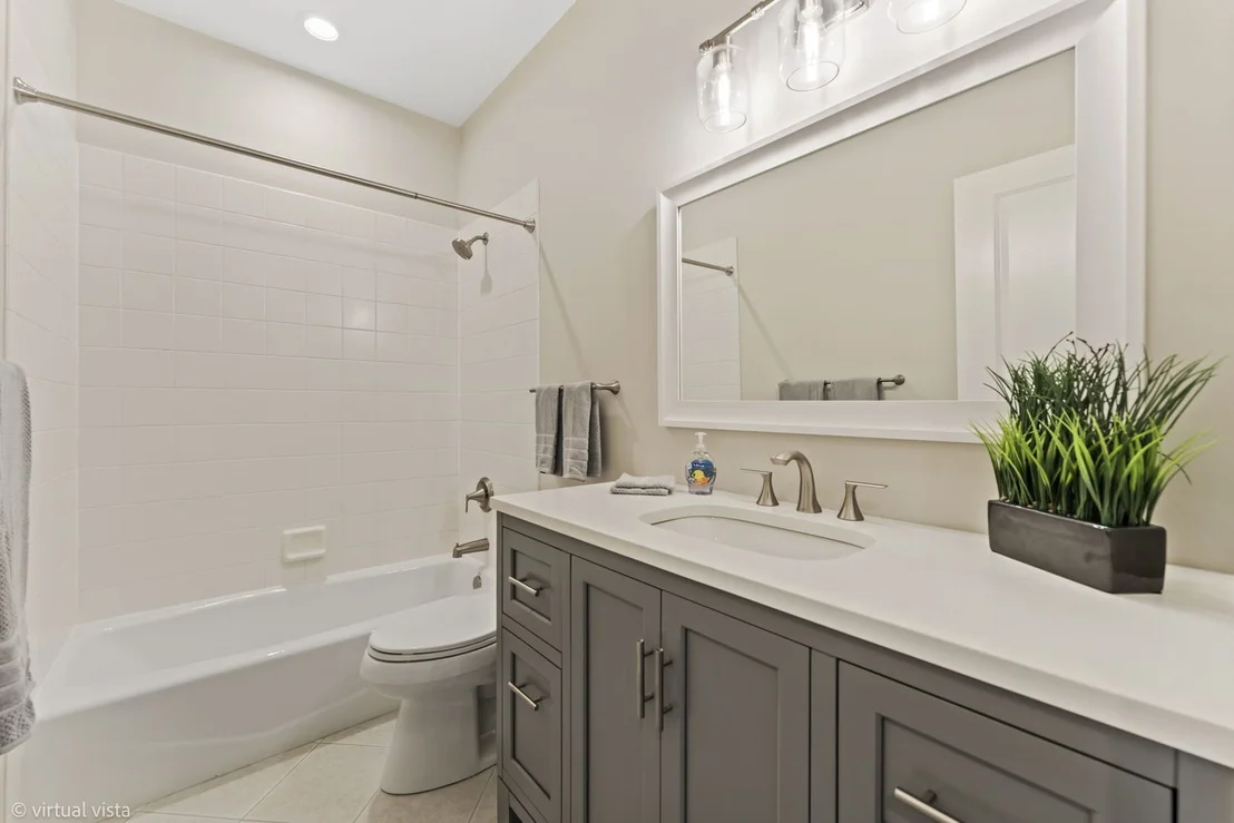 Photo of 3401 Thunderbird Lane