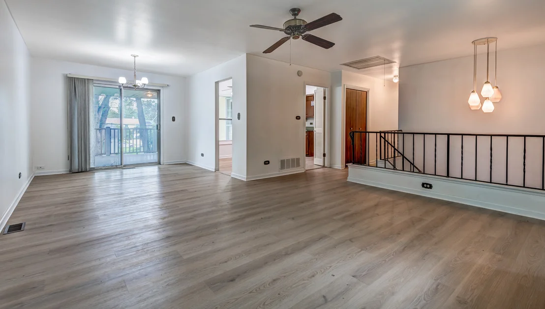 Photo of 1480 Mayfield Lane
