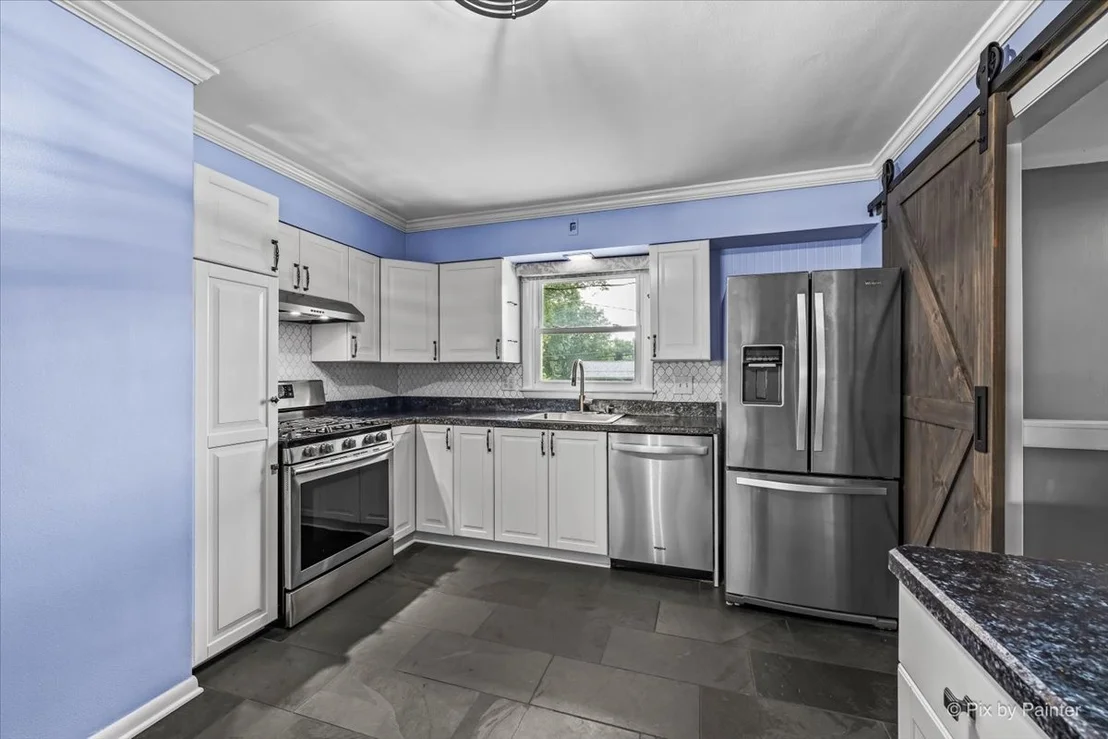 Photo of 326 Farview Drive
