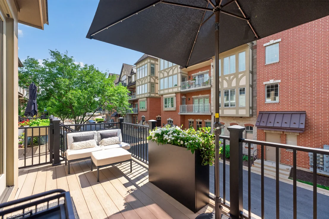 Photo of 321 Brownstone Drive