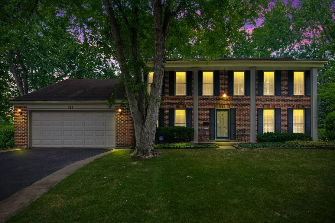 Photo of 321 Ambleside Drive
