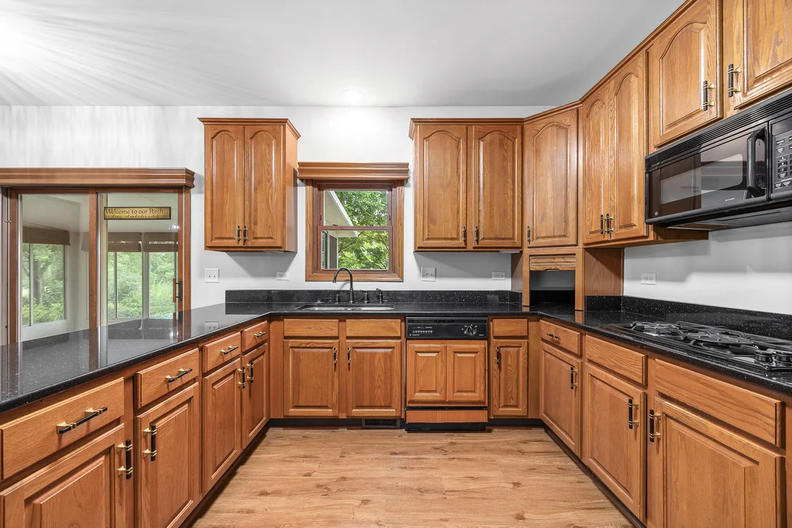 Photo of 533 Springwood Lane