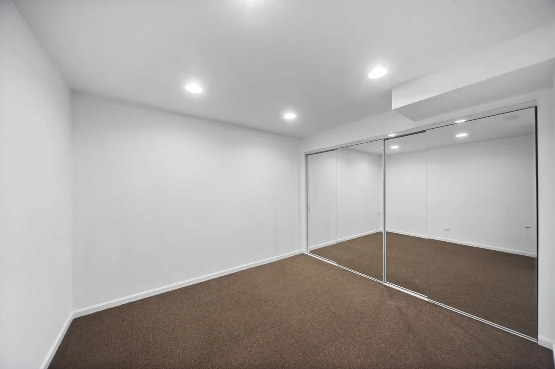 Photo of 1812 MONROE Court