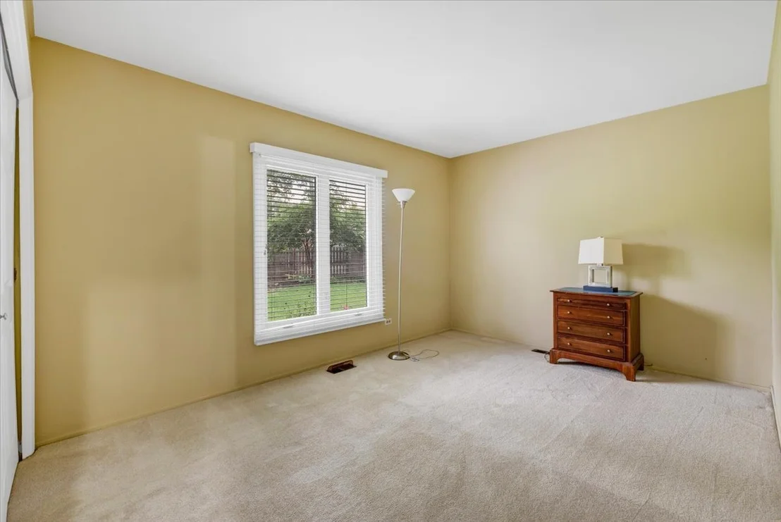 Photo of 1525 Mayfield Lane