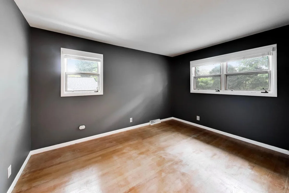 Photo of 717 Cheever Avenue