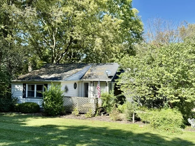Photo of 389 N 2629th Road