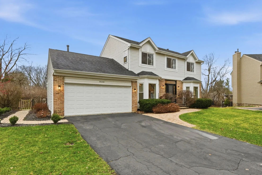 Photo of 830 Longwood Drive
