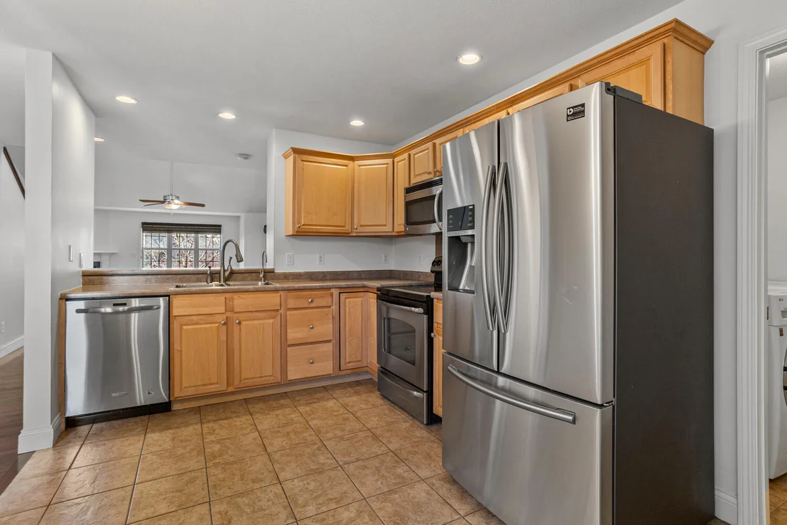 Photo of 2517 PEMBROOK Point