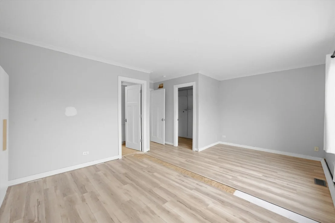 Photo of 512 N Fox Trail