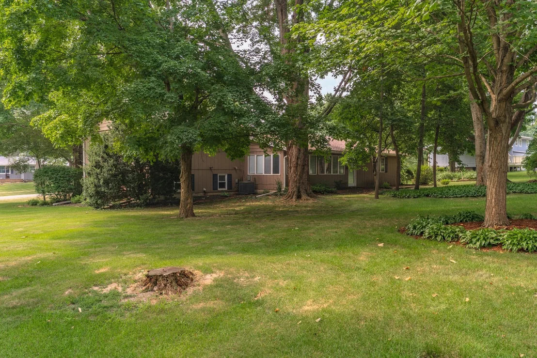 Photo of 4982 Camelback Road