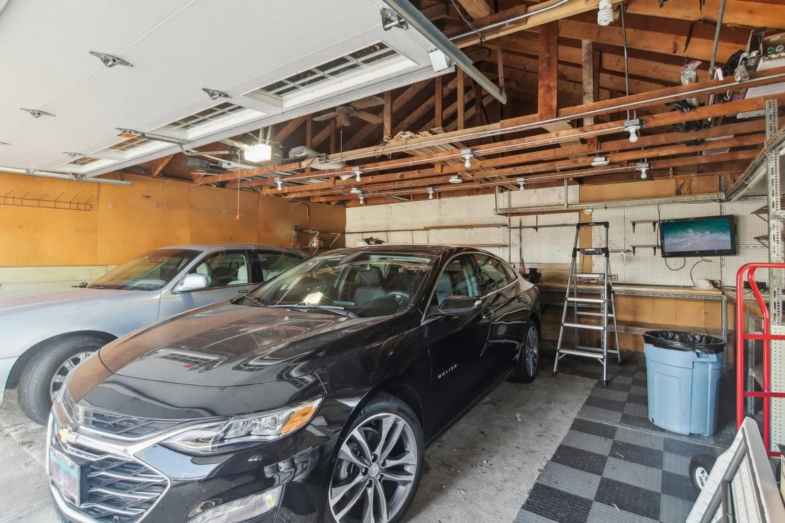 Photo of 6910 Eleanor Place