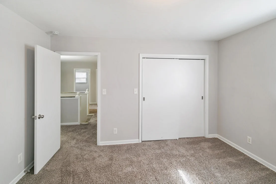 Photo of 3636 EMERALD Avenue