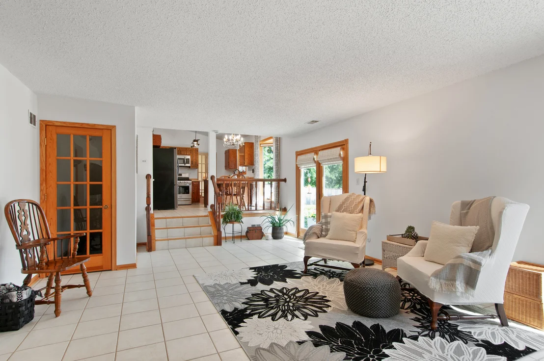 Photo of 669 Kensington Way