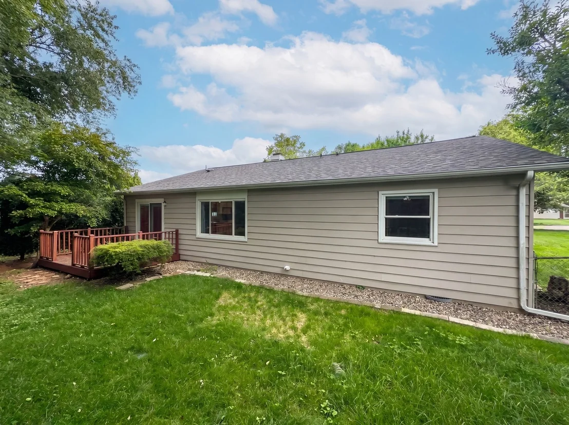 Photo of 1901 Summit Drive SE