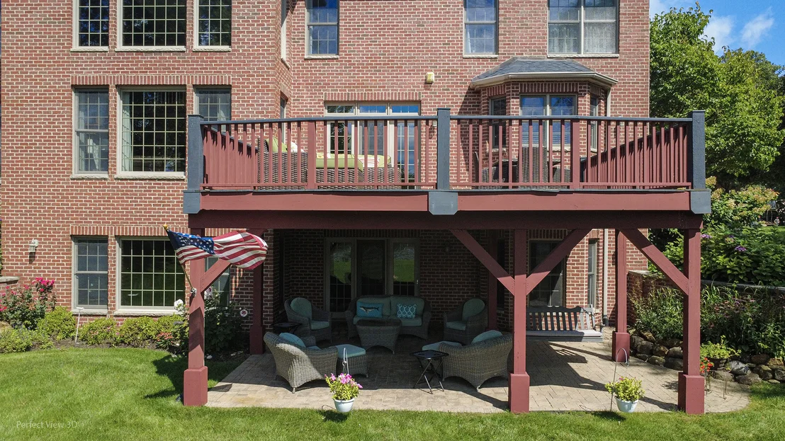Photo of 413 Edgewater Drive