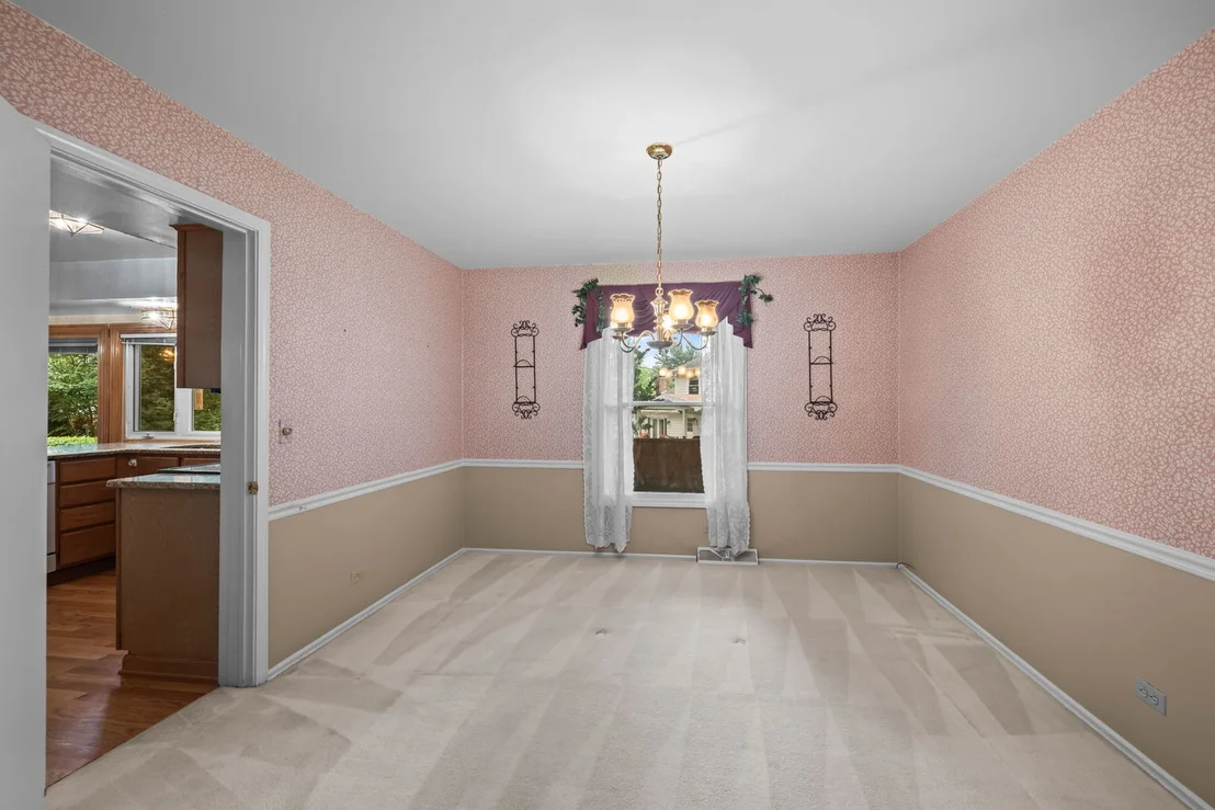 Photo of 321 Ambleside Drive