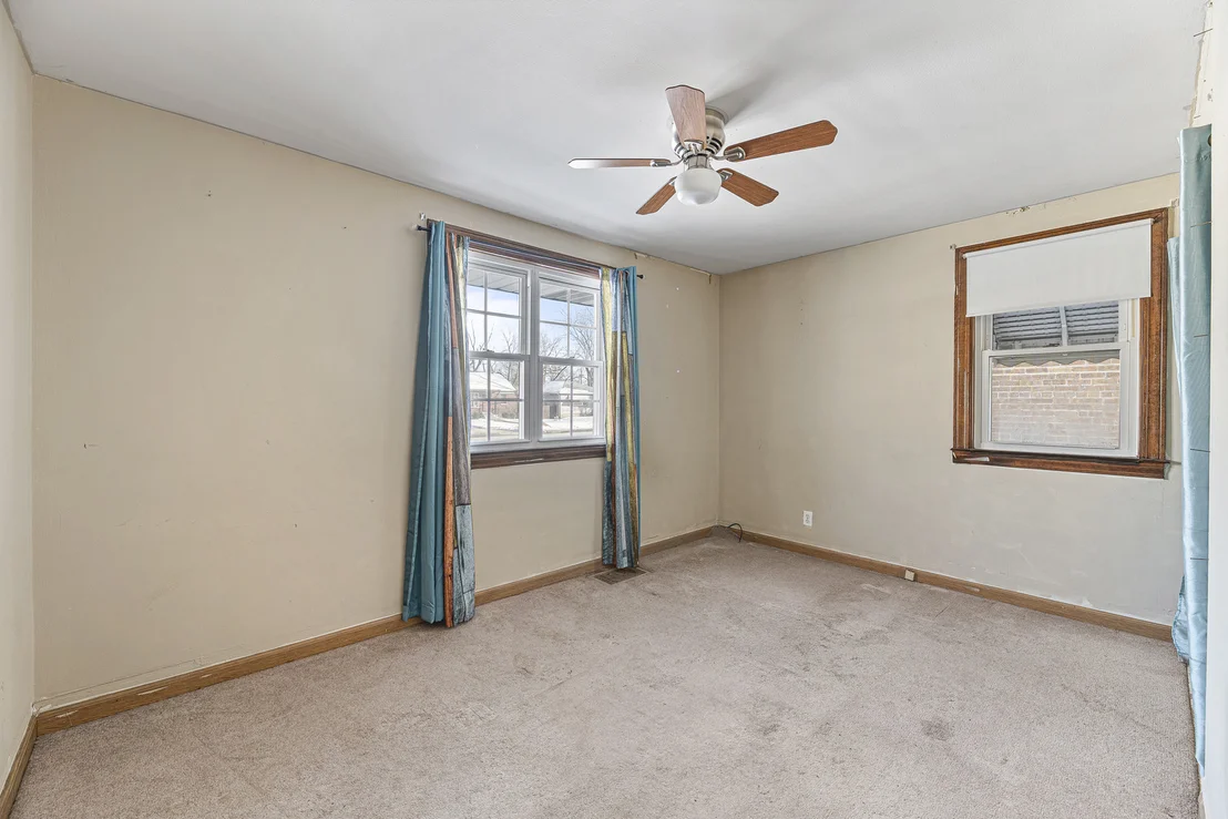 Photo of 17714 Burnham Avenue