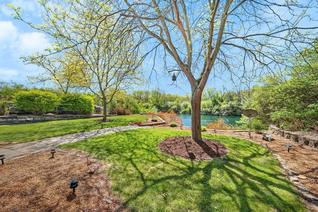 Photo of 4595 Shady Lane