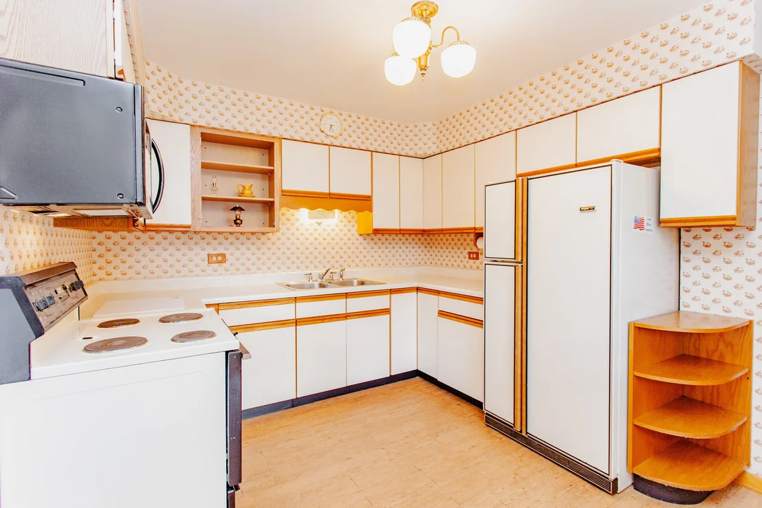 Photo of 255 W Walnut Avenue