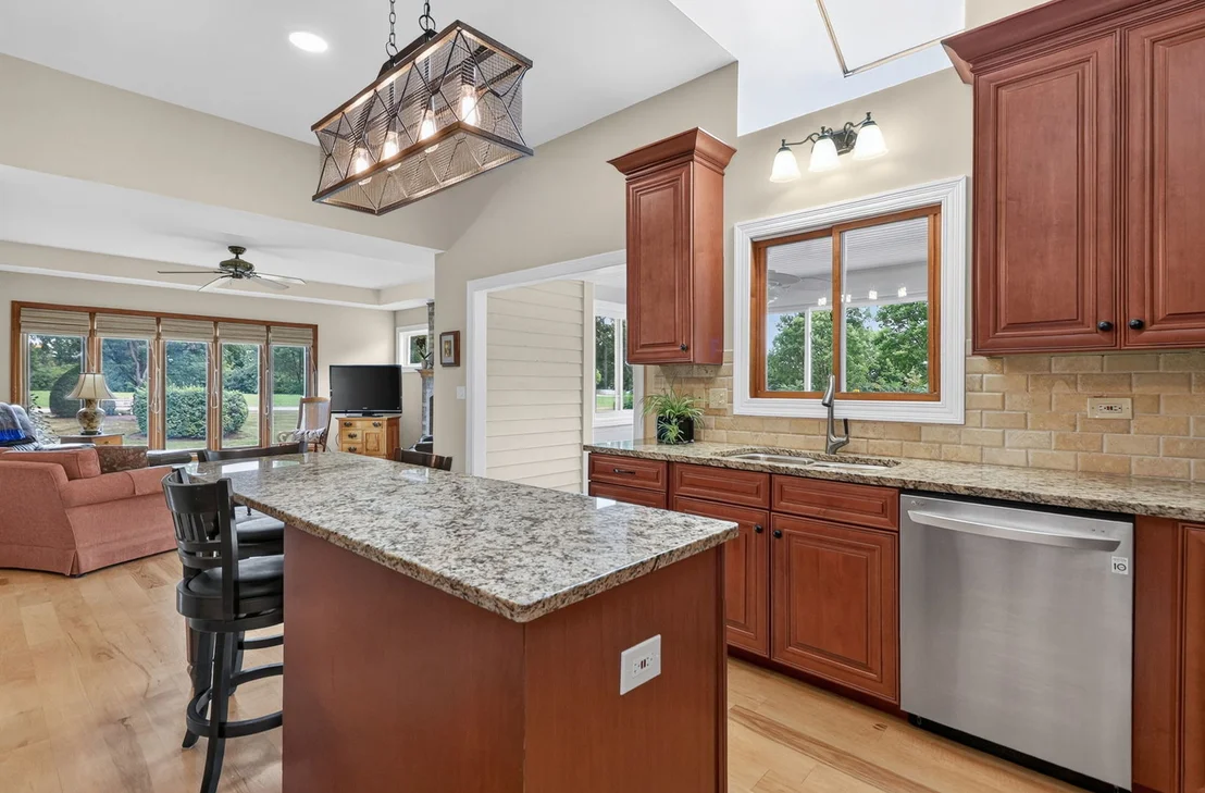 Photo of 2189 Hidden Valley Drive