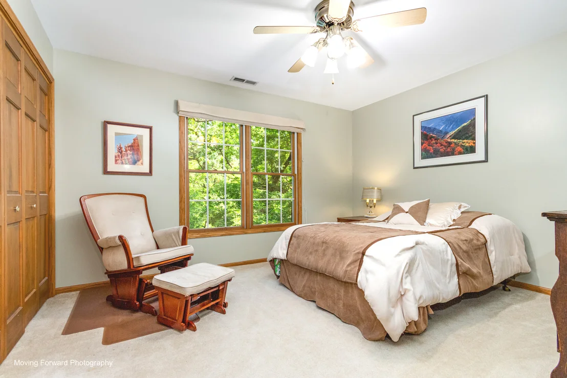Photo of 446 Roslyn Road