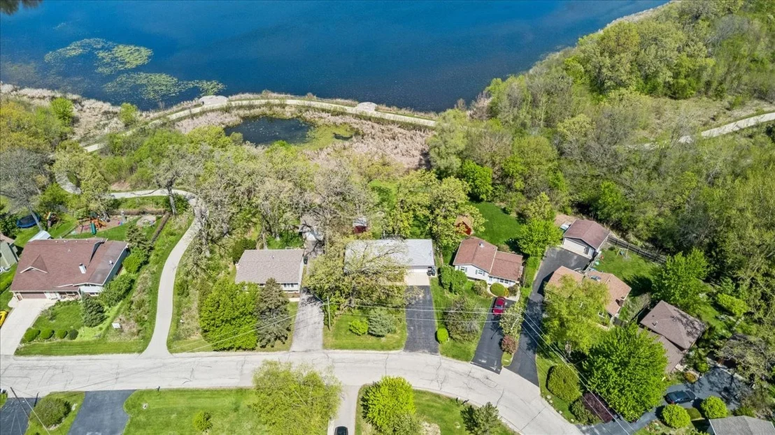 Photo of 1806 Hazelwood Drive
