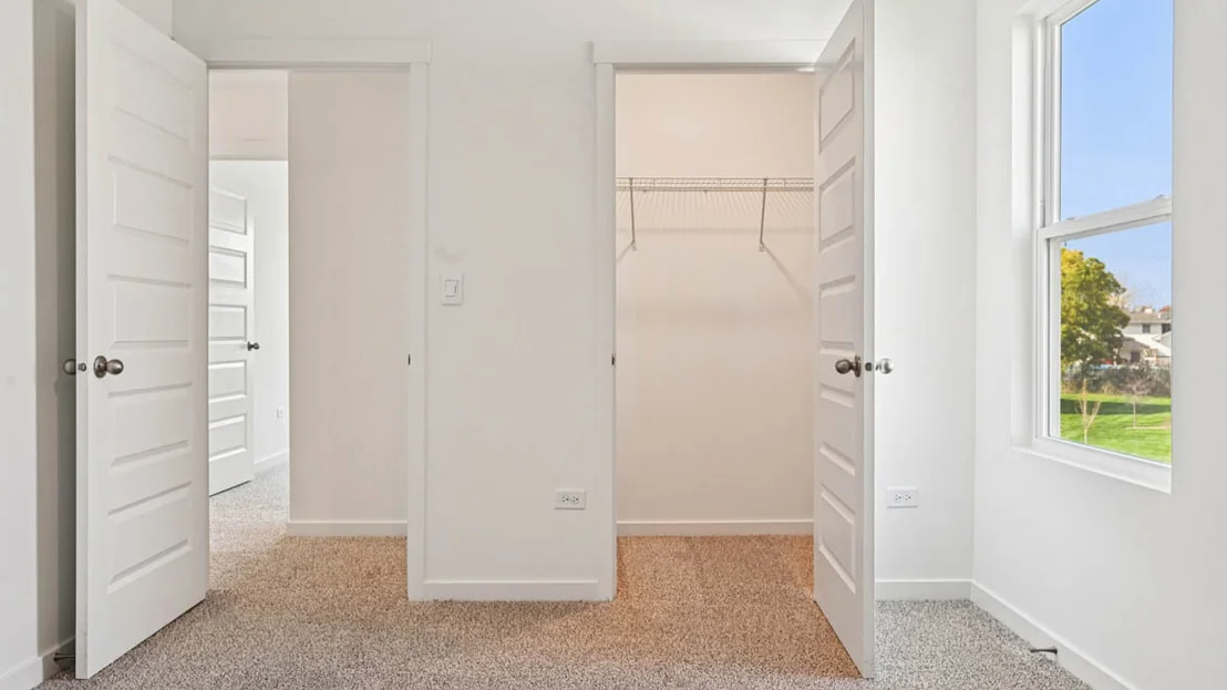 Photo of 994 Emerald Drive