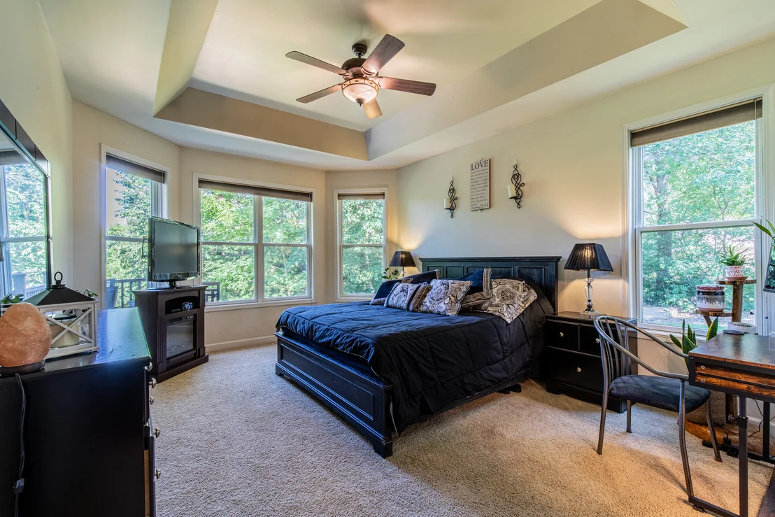 Photo of 4040 River Ridge Lane