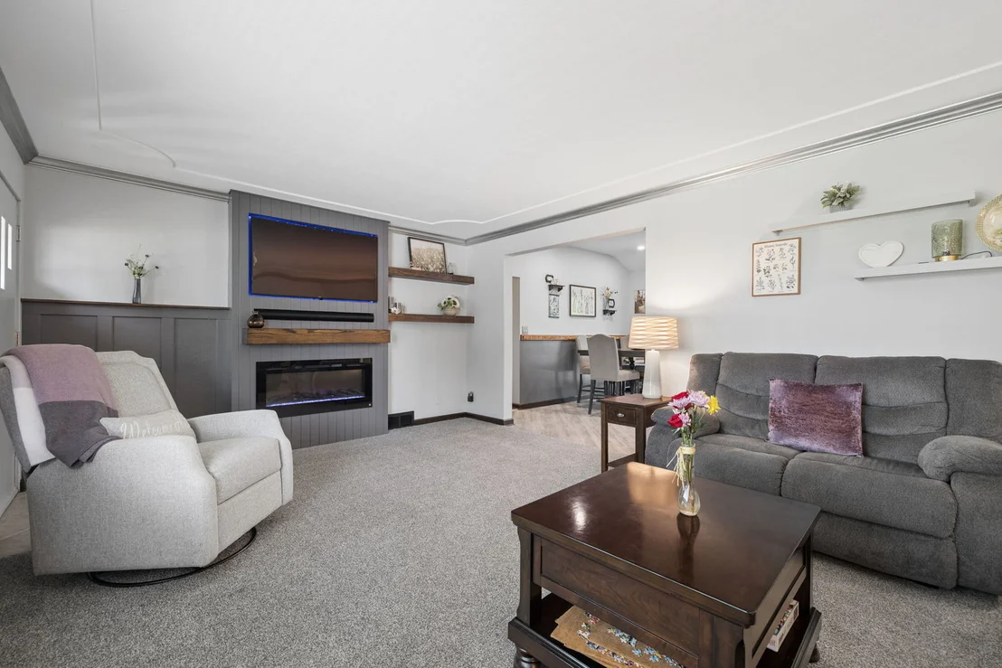 Photo of 1106 Maple Court