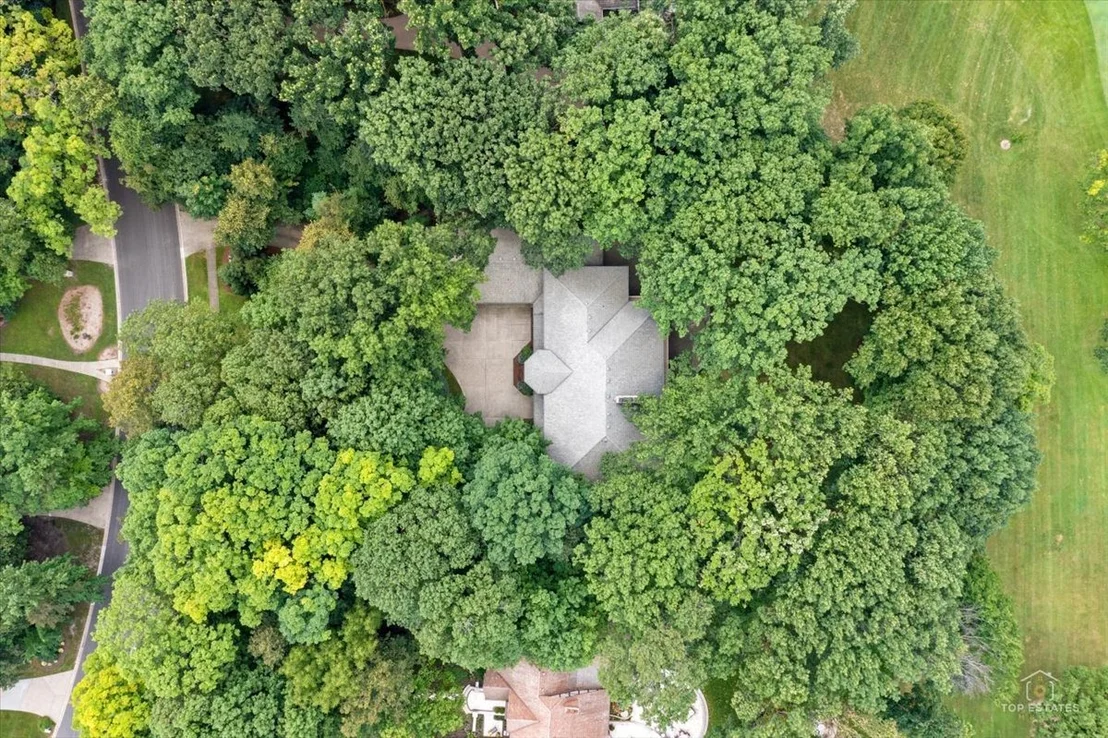 Photo of 1725 Persimmon Drive