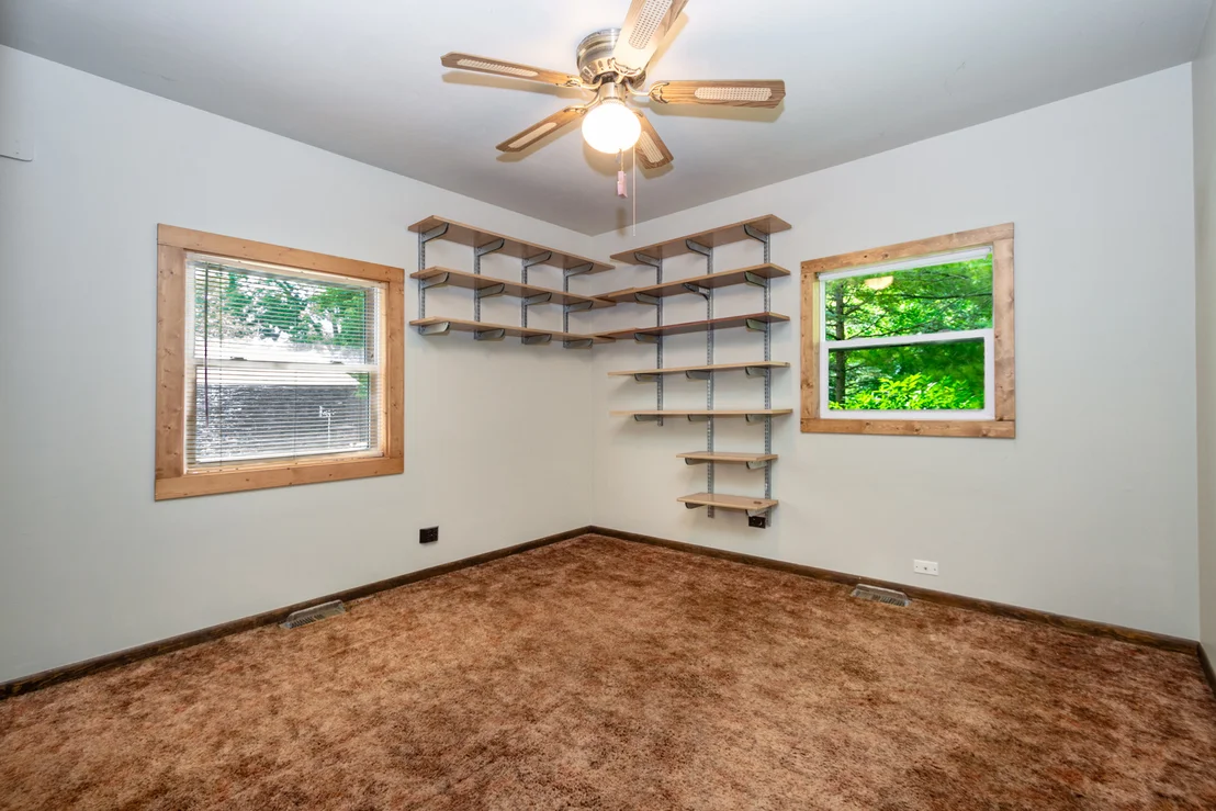 Photo of 34835 N Long Avenue