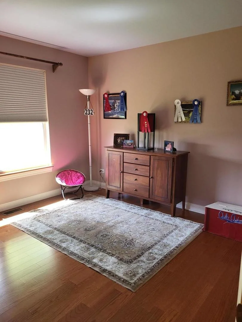Photo of 7426 Prairieside Drive