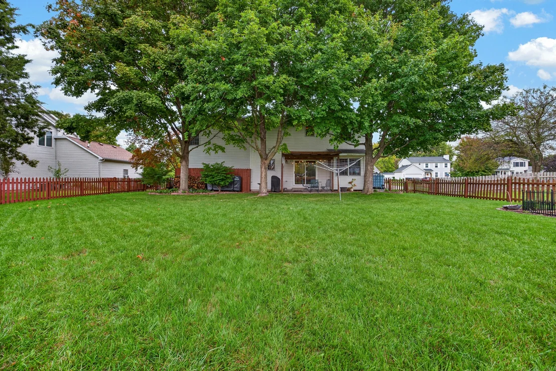 Photo of 1208 Royal Pointe Drive