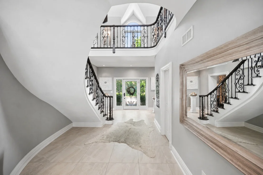 Photo of 2 Hickory Lane