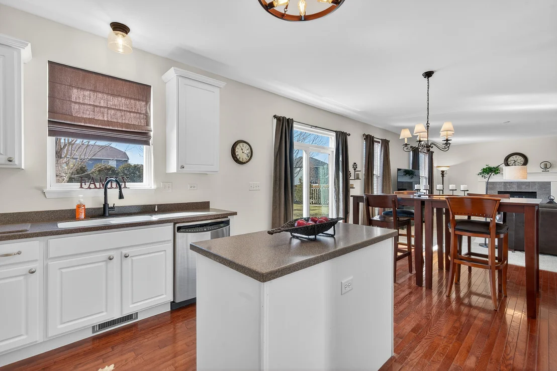 Photo of 12475 Carver Lane