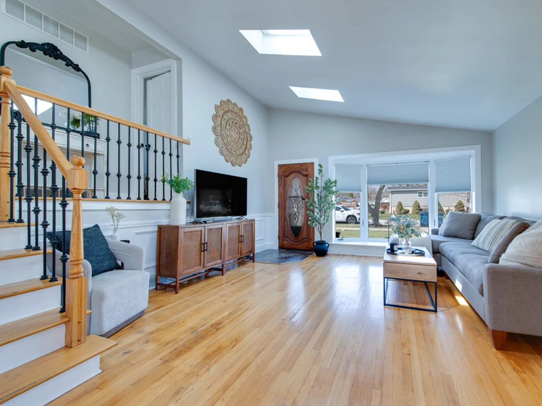 Photo of 51 W ROZANNE Drive