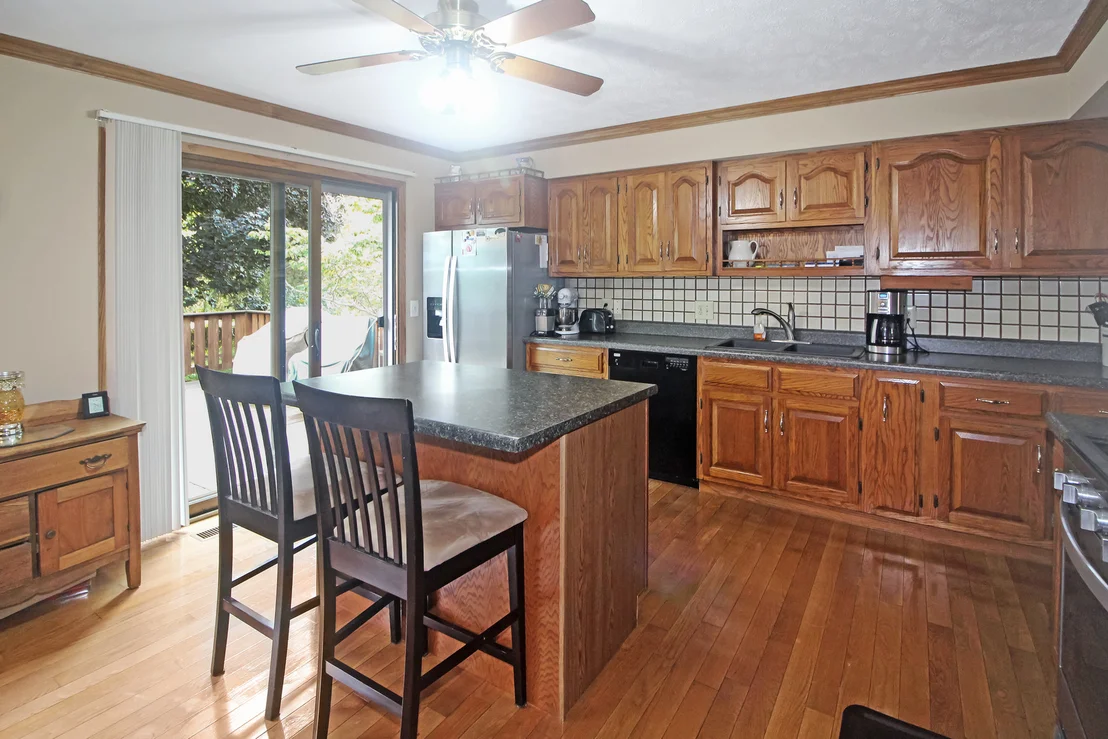 Photo of 716 Lara Road