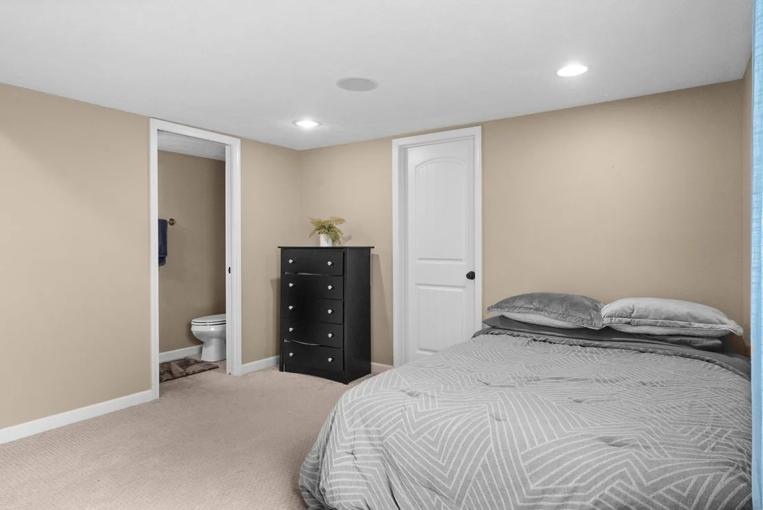Photo of 2600 Fieldstone Court