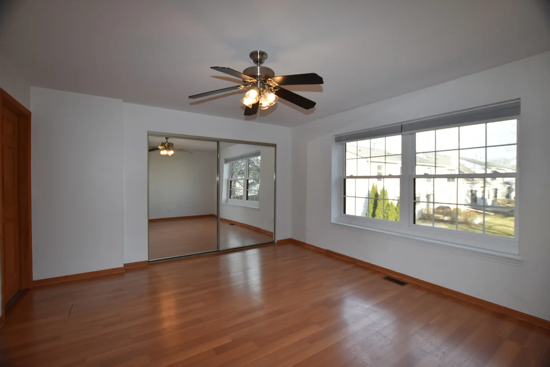 Photo of 4475 Olmstead Drive