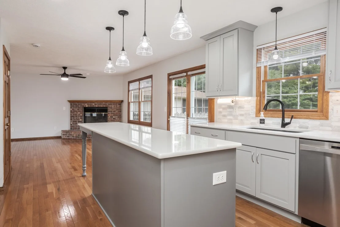 Photo of 814 Landau Lane