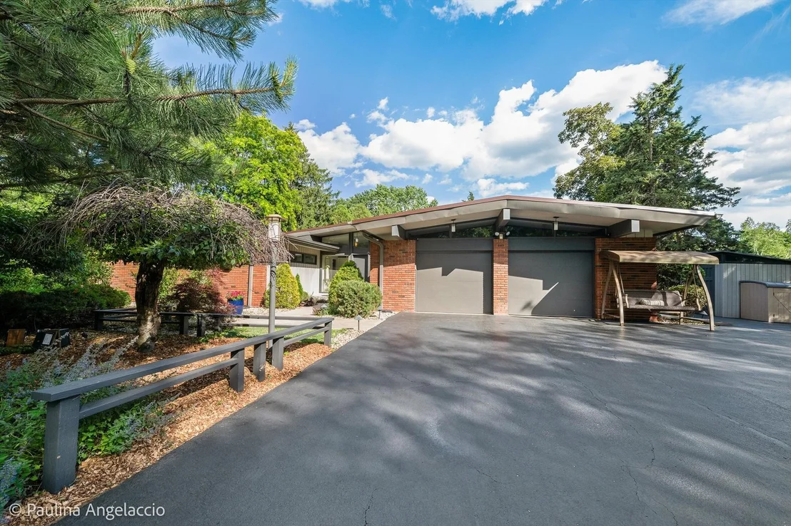 Photo of 27 Barrington Bourne